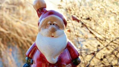 Пьяный Дед Мороз сел за руль и попал в поле зрения омских правоохранителей