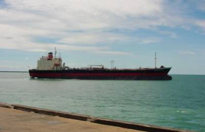 Иран захватил южнокорейский танкер в Персидском заливе: ВМС США оказались бессильны