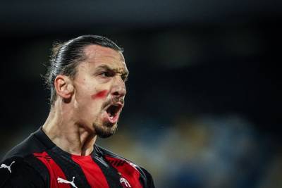Ибрагимович забил великолепный гол на тренировке "Милана". Видео