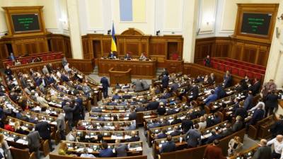 Депутаты Рады начнут сбор подписей за регистрацию «Спутника V» на Украине