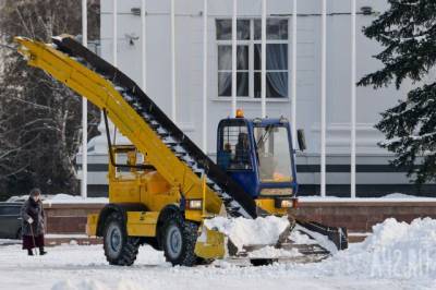 Более 4000 кубометров снега вывезено из Кемерова с начала года