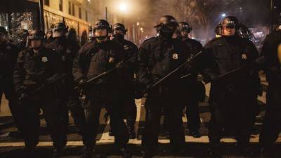 Полиция Вашингтона готовится к протестам