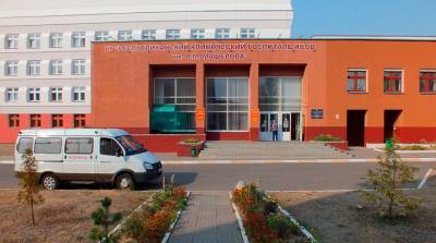 Лукашенко поздравил коллектив госпиталя инвалидов войны с 75-летием