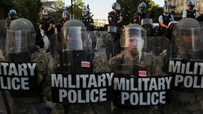 В Вашингтоне привлекут Национальную гвардию во время протестов