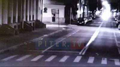 Полиция задержала водителя каршеринга, который врезался в угол дома в центре Петербурга
