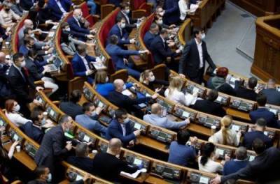 Обнародован новый рейтинг партий: кому больше всего импонируют украинцы