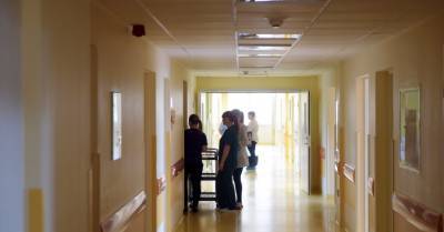 Кулдигская больница приостановила плановые операции до 18 января