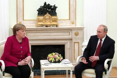 Владимир Путин - Ангела Меркель - Путин провел телефонные переговоры с канцлером ФРГ Ангелой Меркель - aif.ru