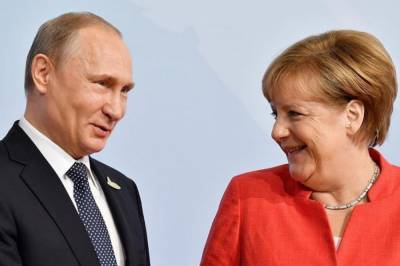 Путин и Меркель обсудили урегулирование конфликта в Украине