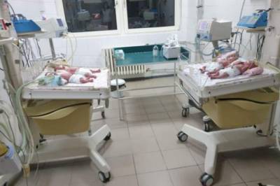 Впервые в области: На Закарпатье 20-летняя мама родила сразу четырех детей