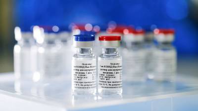 Российская вакцина от коронавируса «Спутник V» показала высокую эффективность – Минздрав