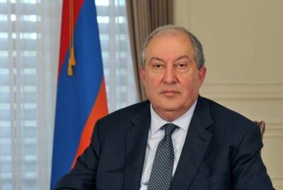 Президент Армении заразился новым типом коронавируса