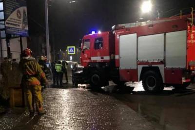 Во Львовской области пожарная машина протаранила легковушку, когда ехала на вызов