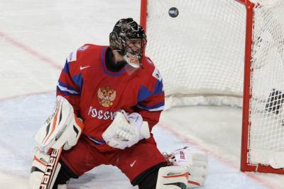 Брызгалов: "Не надо сильно ругать российских хоккеистов"