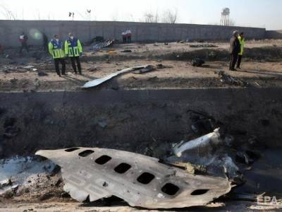 Иранский отчет об упавшем самолете, "Медзакупки" без денег и возвращение Катара. Главное за день