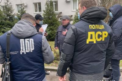 Во Львове на организации коррупционной схемы поймали заместителя руководителя отдела налоговой службы