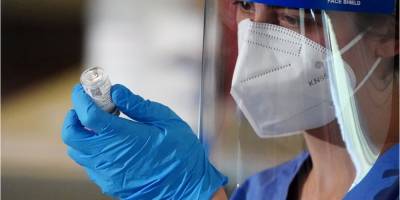 ЕС собирается закупить дополнительно 100 миллионов доз вакцины Pfizer и BioNTech