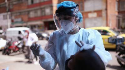 Число случаев коронавируса в Колумбии превысило 1,7 млн