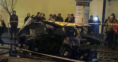 В Одессе на месте масштабного ДТП с пятью авто вспыхнул пожар: есть погибшие (2 фото)