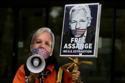 Лондонский суд отказал США в экстрадиции Ассанжа