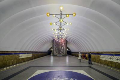 Станция метро «Озерки» возобновила работу после закрытия