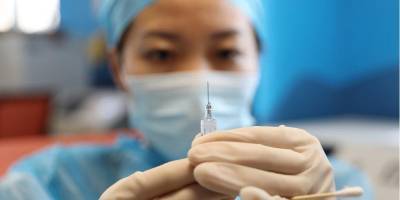 Вакцинацию от COVID-19 начали уже более 30 стран — ВОЗ