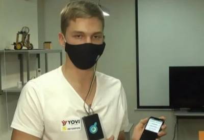 Украинские школьники создали умную маску, отслеживающую состояние человека