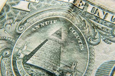 Международный рынок: Доллар снижается в паре с евро, стабилен к иене