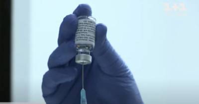 В Украине планируют создать электронный реестр вакцинированных от коронавируса