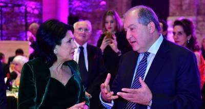 Президент Грузии Зурабишвили пожелала скорейшего выздоровления армянскому коллеге