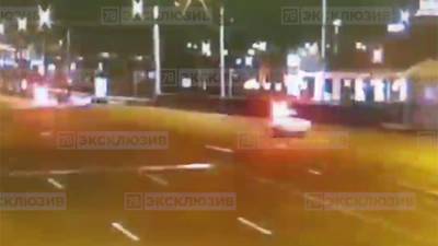 В Петербурге не менее 10 машин ГИБДД устроили погоню за нарушителем