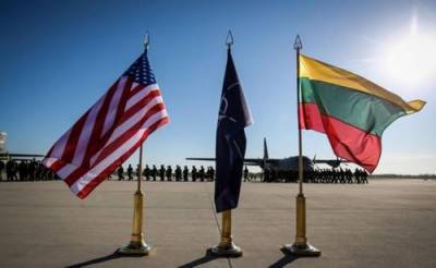 Литовский парламент проголосовал за постоянное присутствие американских войске в стране