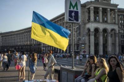В двух областях и 27 районах Украины опоздали с утверждением бюджета