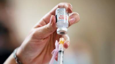 Еврокомиссия поставит 80 млн доз вакцины Moderna в страны Евросоюза