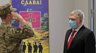 В Украине перевели воинские звания на стандарты НАТО