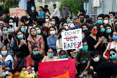 В Пакистане отказались от тестирования на девственность жертв изнасилования