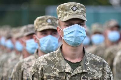 Звания военнослужащих Украины перевели на стандарты НАТО