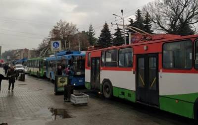 В Ровно остановлено движение всех троллейбусов