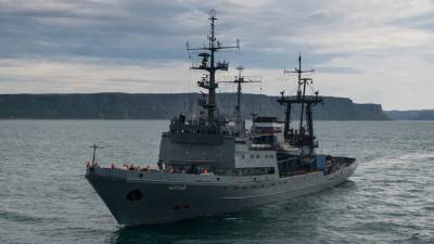 Северный флот отправит в арктический поход несколько военных кораблей