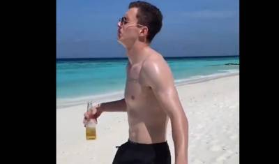 Игрока «Рубина» Игнатьева критикуют за видео с бутылкой пива в руках