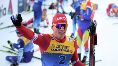 Большунов прокомментировал победу в гонке преследования на «Тур де Ски»