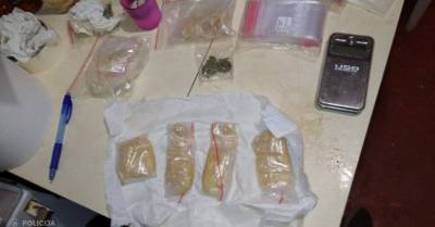 В Вецмилгрависе задержан мужчина, хранивший амфетамин и марихуану