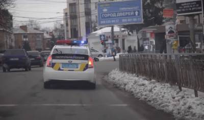 Кошмар в Киеве: обезумевшая мать вышвырнула ребенка в окно - детали ЧП