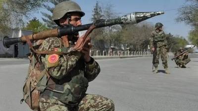 Военнослужащий афганской армии убил семерых товарищей и сбежал к талибам