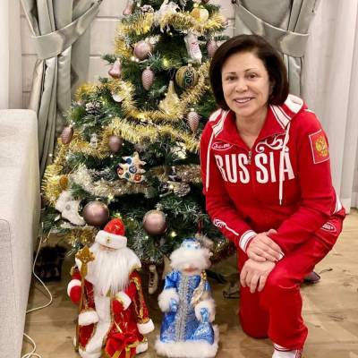 Ирина Роднина отреагировала на оскорбительный баннер финского болельщика на хоккейном матче