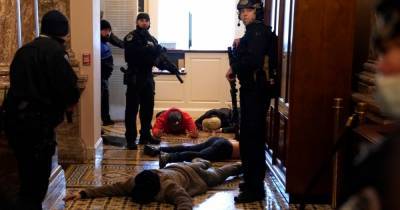 Полиция начала задержания сторонников Трампа в здании Конгресса