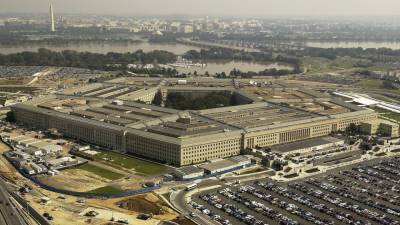 СМИ: Пентагон не стал отправлять Национальную гвардию к Капитолию