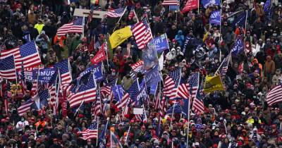 В США сторонники Трампа накануне утверждения результатов выборов устроили массовые протесты