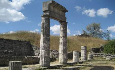В Крыму обнаружили древнее захоронение с "билетом" в загробный мир