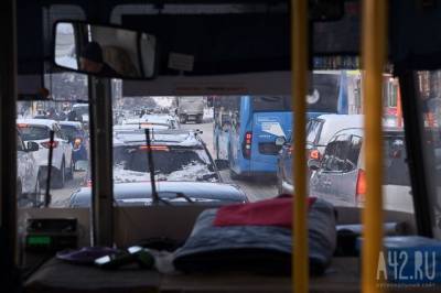 Кемеровчанку возмутил пропустивший остановку водитель автобуса